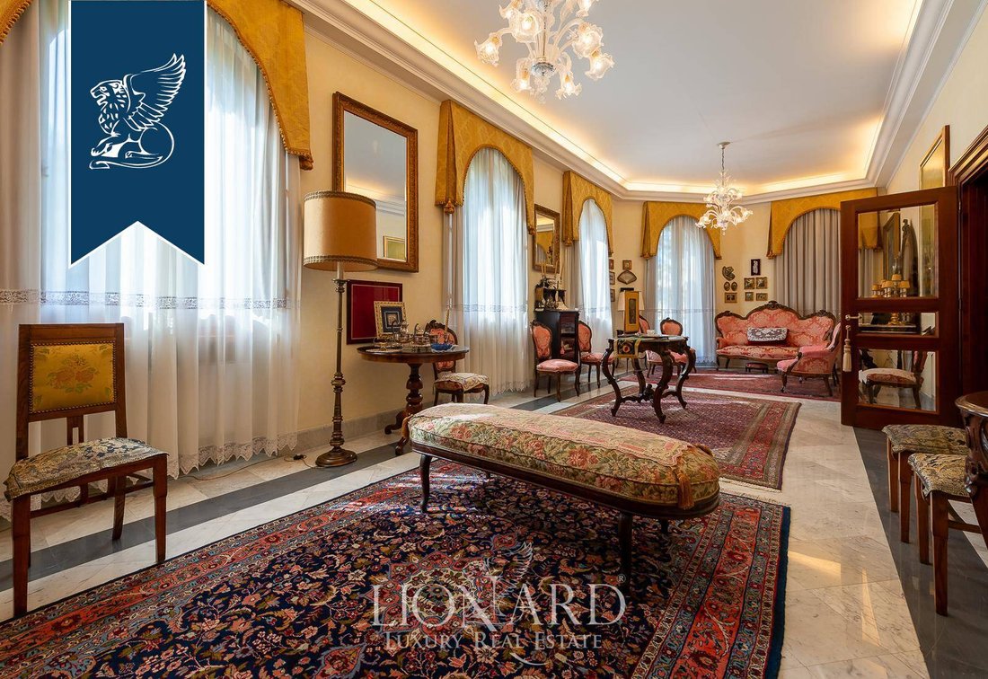 Villa in Trastevere, Rome, Italy 1 - 18529687