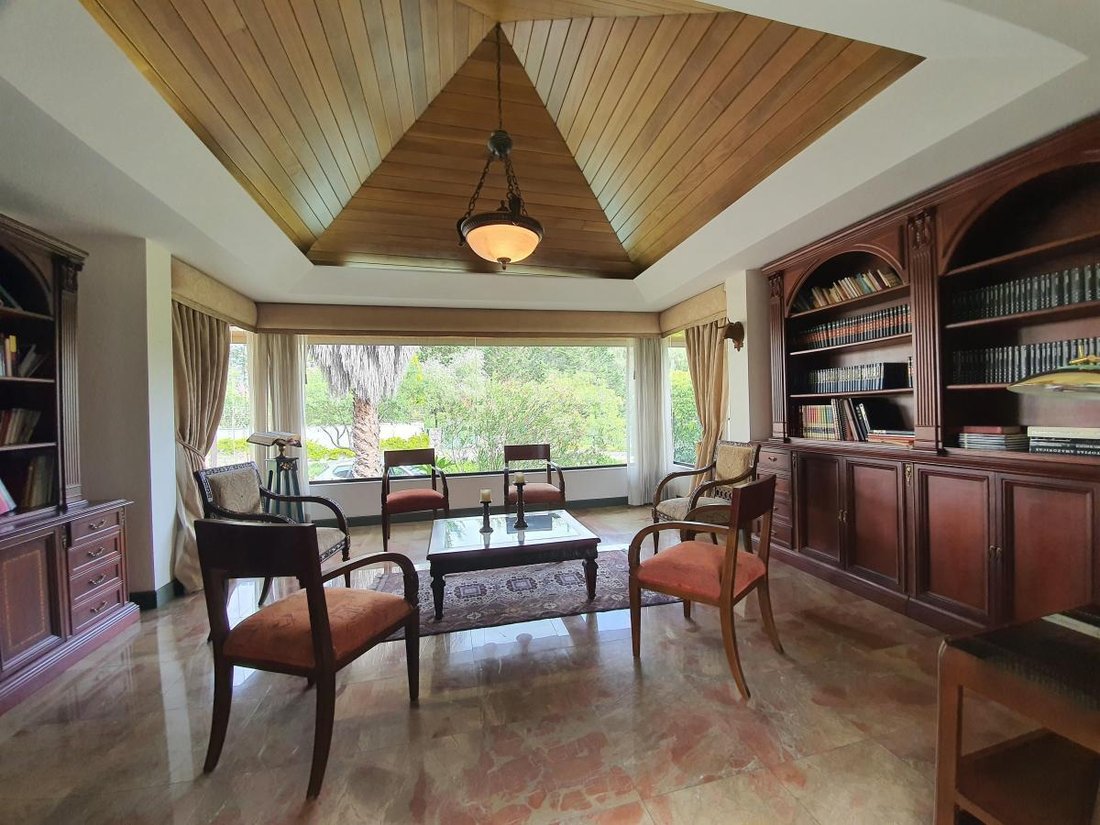 House in Quito, Pichincha, Ecuador 4 - 18527512