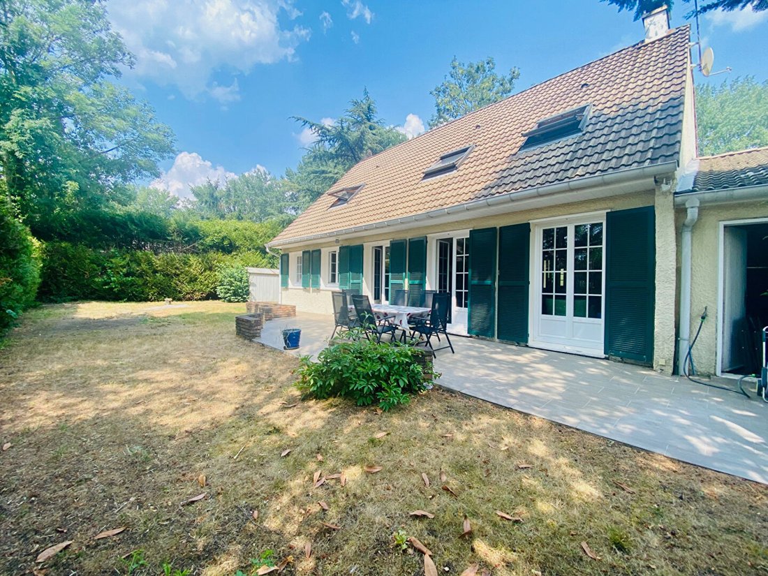 Villa in Croissy-Beaubourg, Ile-de-France, France 3 - 18526866