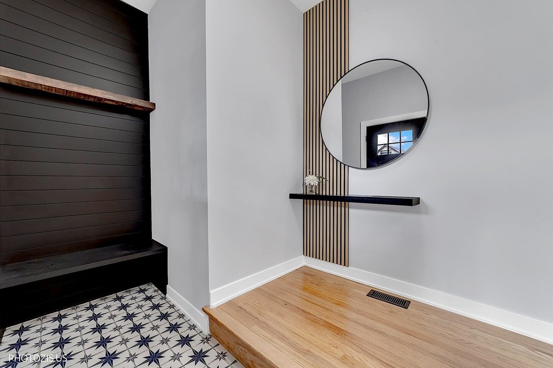 House in Chicago, Illinois, United States 3 - 18528993