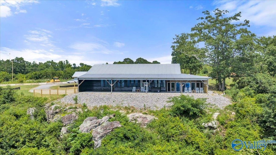 House in Section, Alabama, United States 4 - 18528544