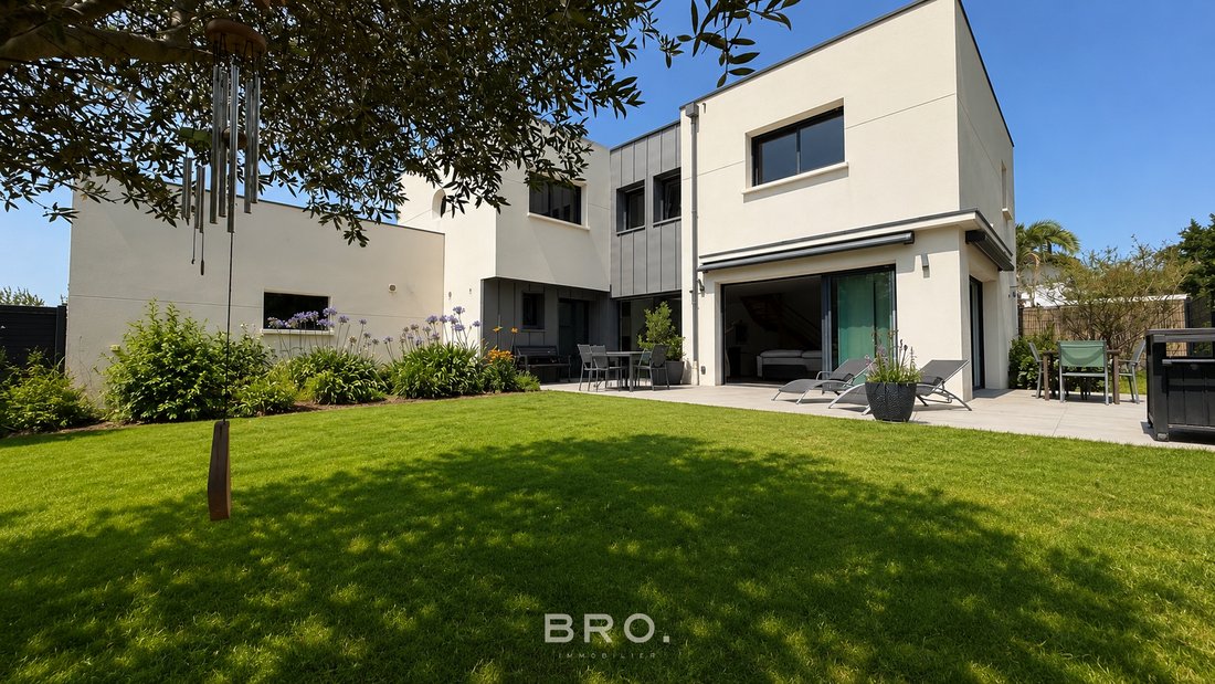 House in Zone Urbaine, Arradon, France 1 - 18526156