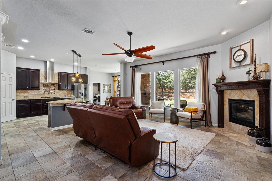 House in Leander, Texas, United States 5 - 18528884