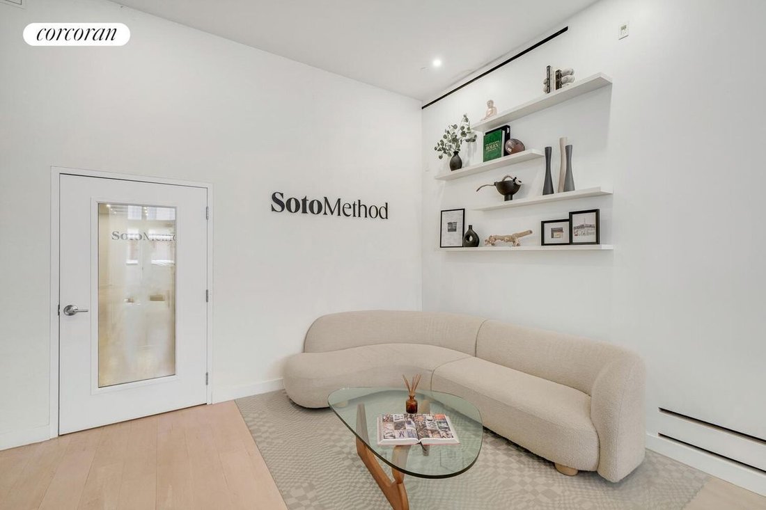 Condo in New York, New York, United States 4 - 17757597