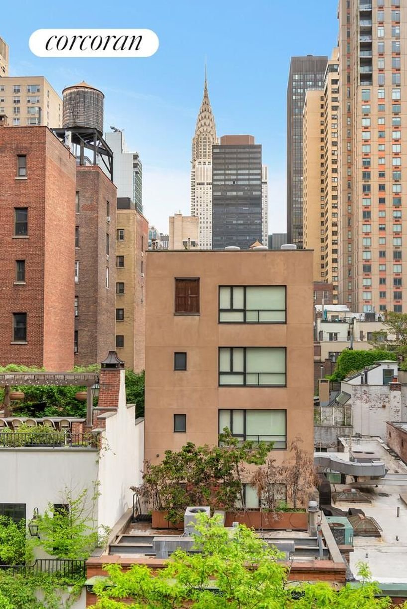 Co Op in New York, New York, United States 3 - 17895092