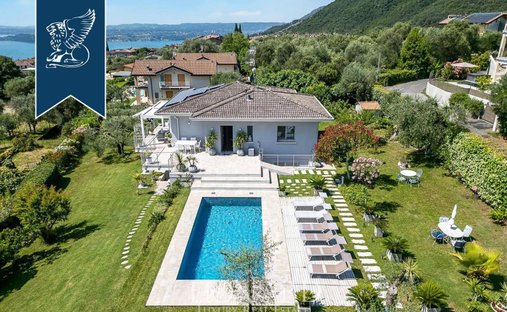 Villa in Monte Maderno, Toscolano, Lombardy 1