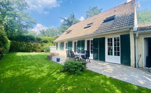 Villa in Croissy-Beaubourg, Ile-de-France, France 1