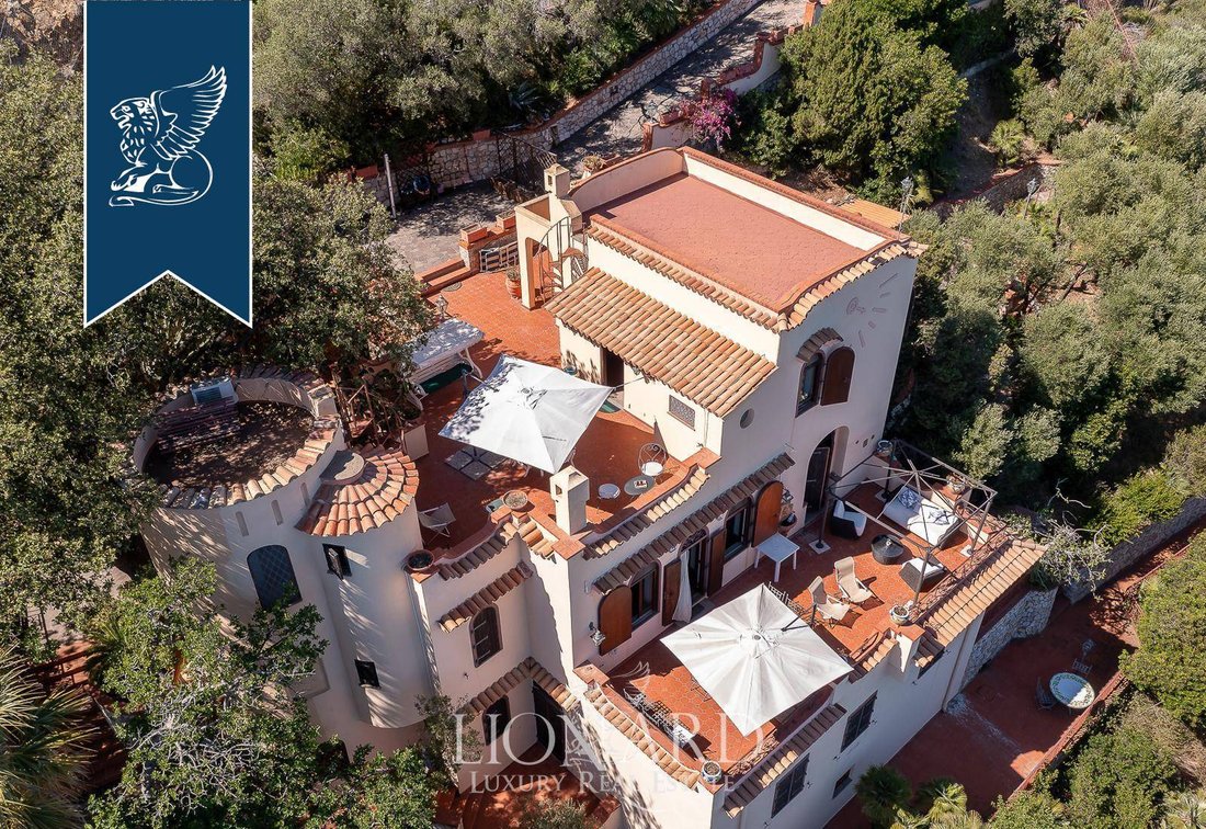 Villa in San Felice Circeo, Lazio, Italy 4 - 18529575
