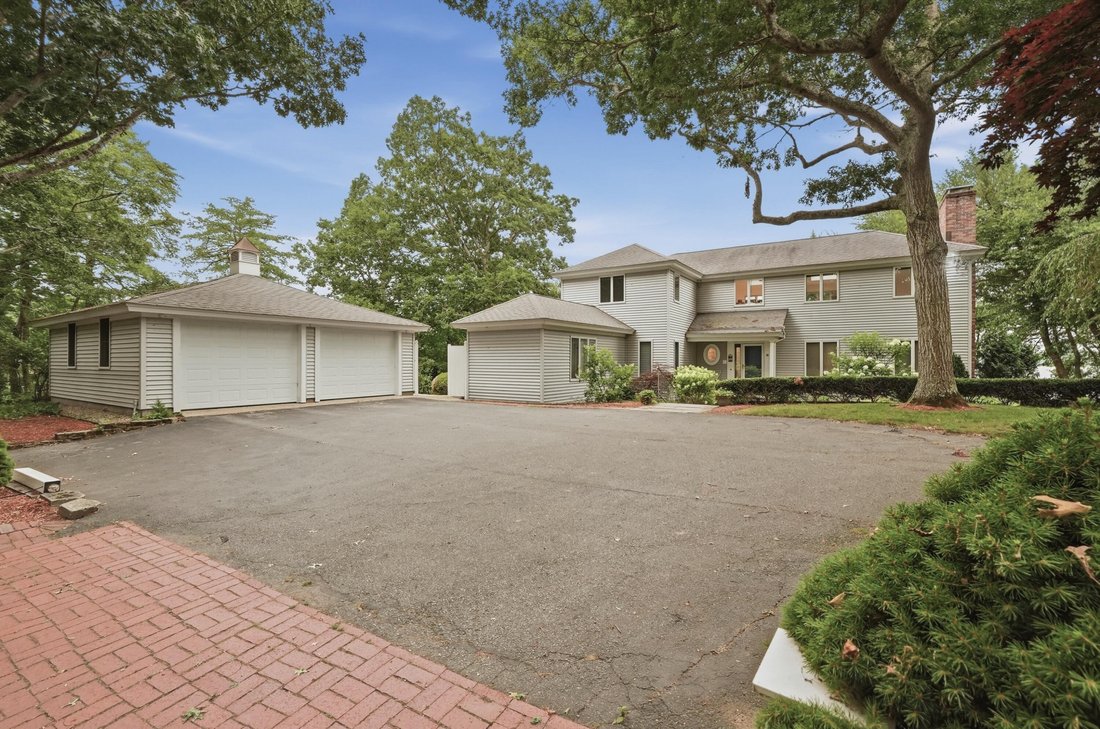 House in Barnstable, Massachusetts, United States 4 - 18528234