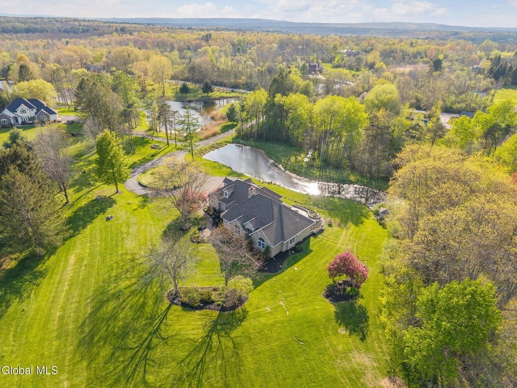 House in Crescent, New York, United States 2 - 18530223