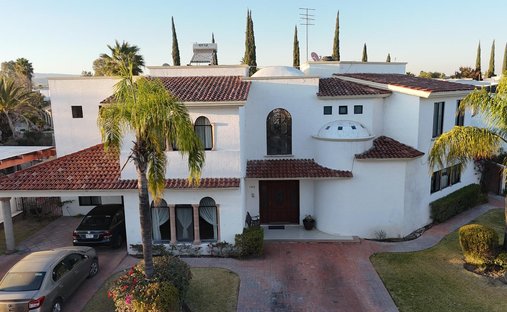 House in Aguascalientes, Aguascalientes, Mexico 1