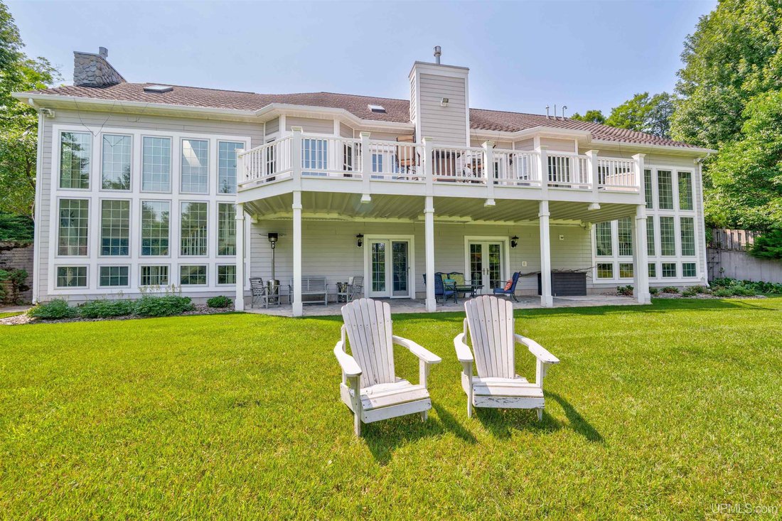 House in Manistique, Michigan, United States 2 - 18528804