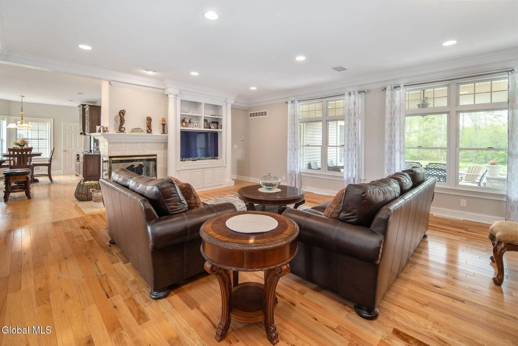 House in Crescent, New York, United States 5 - 18530223