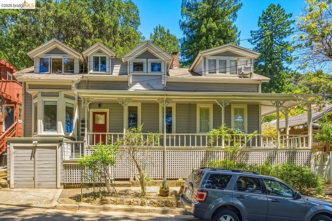 Berkeley, California, United States 1 - 18528725