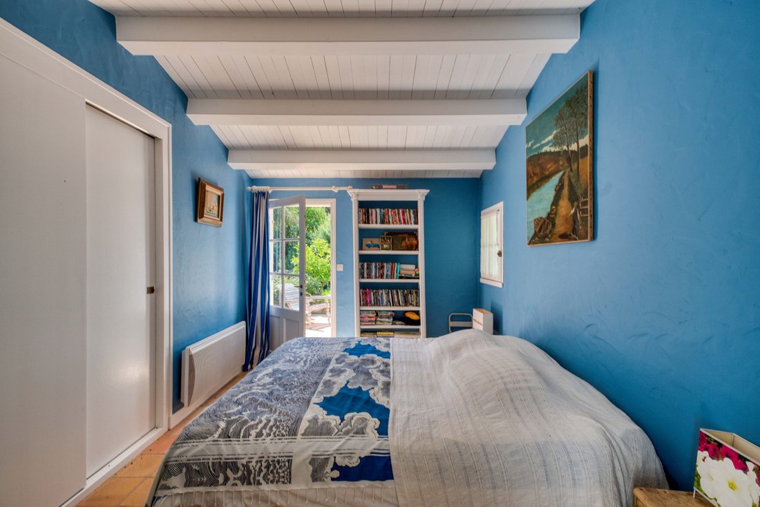 House in Les Portes-en-Ré, Nouvelle-Aquitaine, France 4 - 18529540
