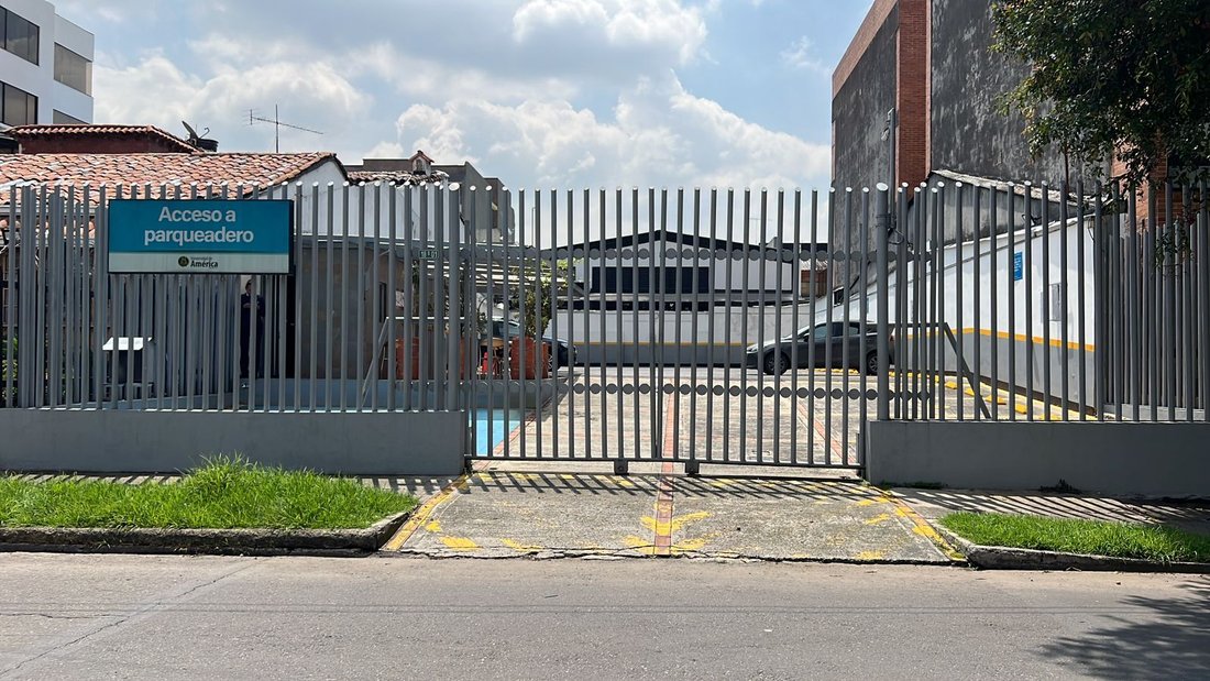Land in Bogota, Bogotá, Colombia 1 - 18528038