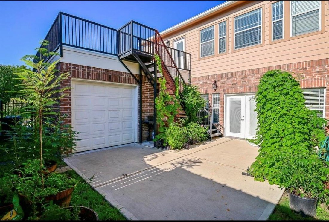 House in Houston, Texas, United States 4 - 18528150