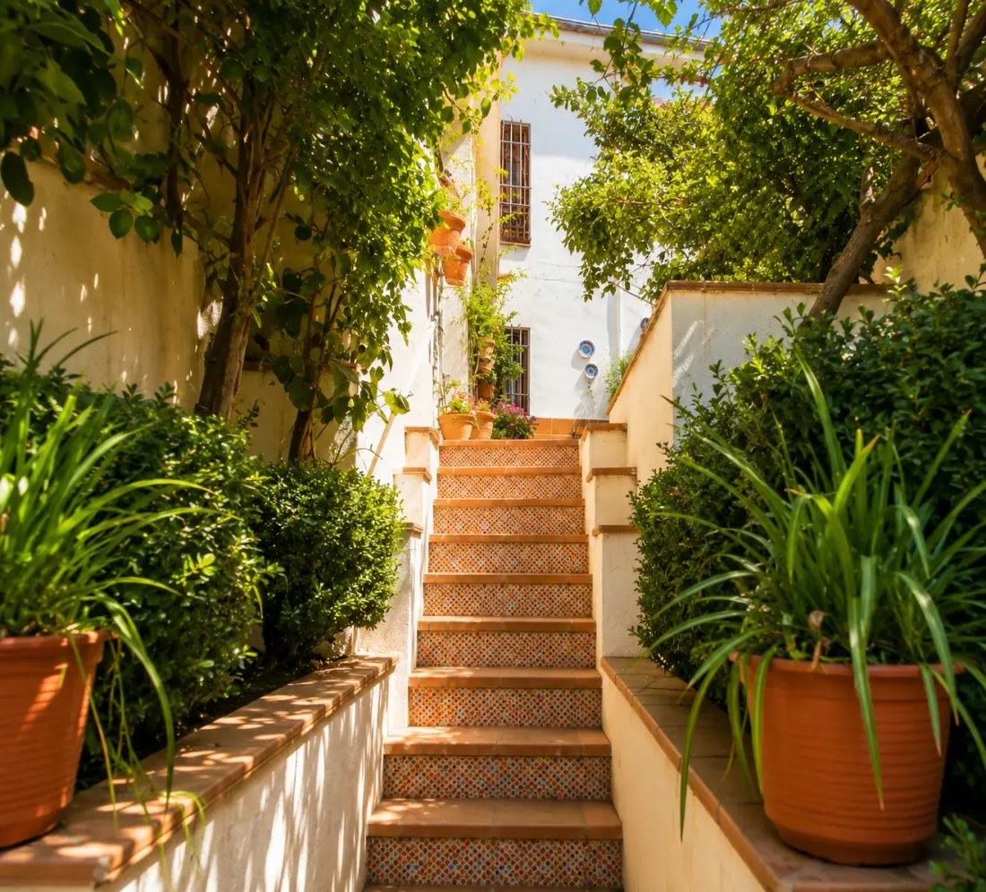 Townhouse in Albaicin, Granada, Spain 2 - 10867533