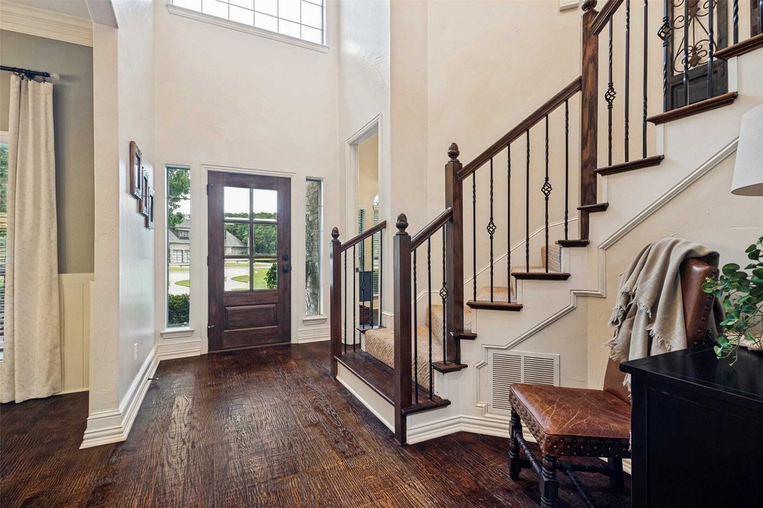 House in Lantana, Texas, United States 4 - 18530215