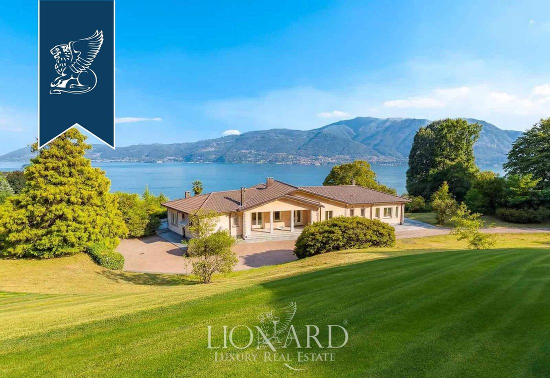 Villa in Verbania, Piedmont, Italy 1 - 18529497