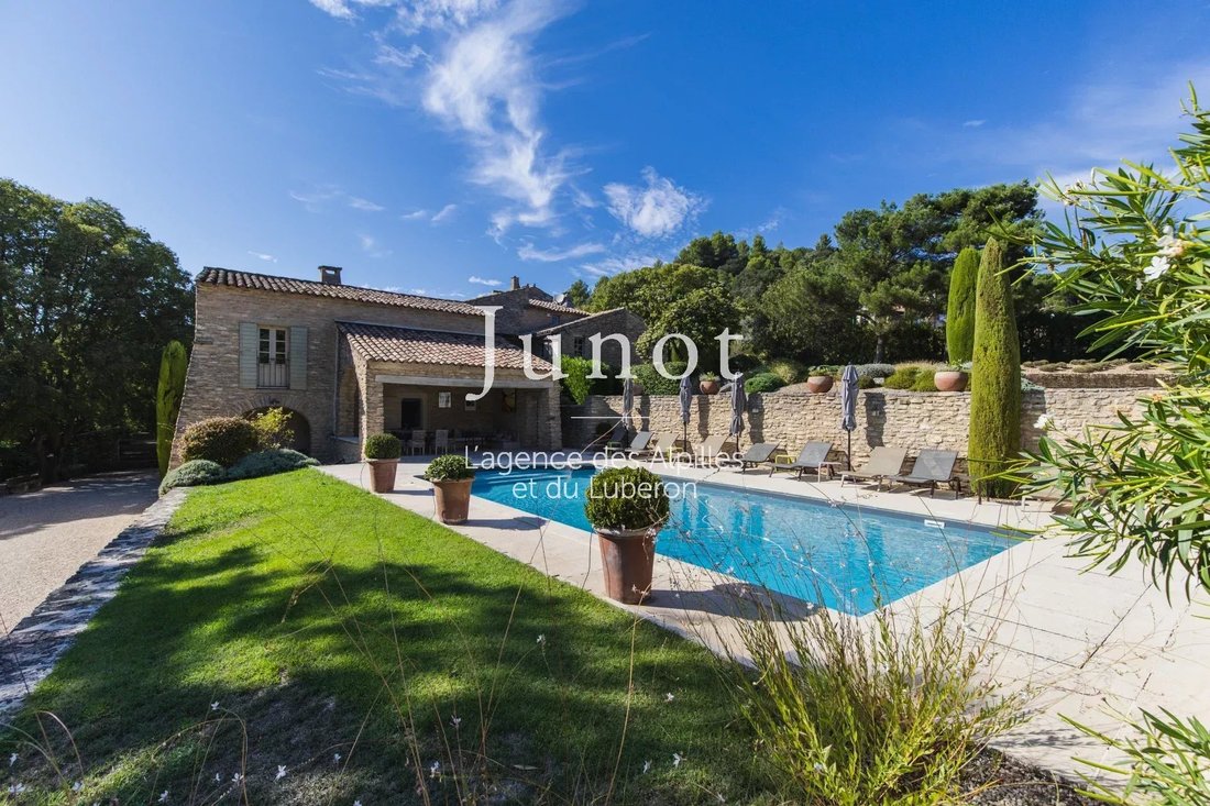 Country House in Goult, Provence-Alpes-Côte d'Azur, France 5 - 18509746