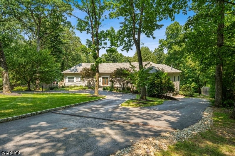 House in Berkeley Heights, New Jersey, United States 2 - 18530214