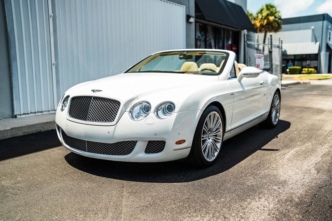 Cabriolet in Boynton Beach, FL, United States 2 - 18504306