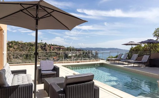Haus in Mandelieu-la-Napoule, Provence-Alpes-Côte d'Azur, Frankreich 1