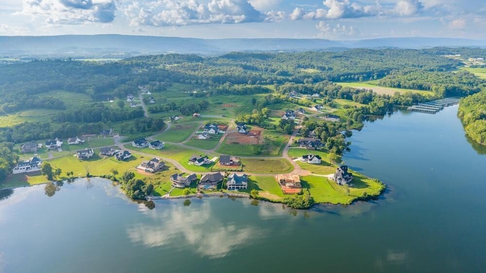 House in South Pittsburg, Tennessee, United States 3 - 16779616