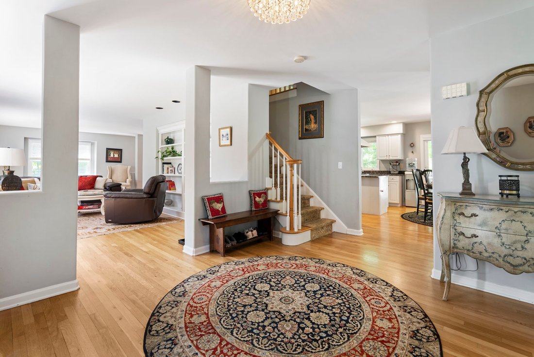 House in Southbury, Connecticut, United States 5 - 18527453