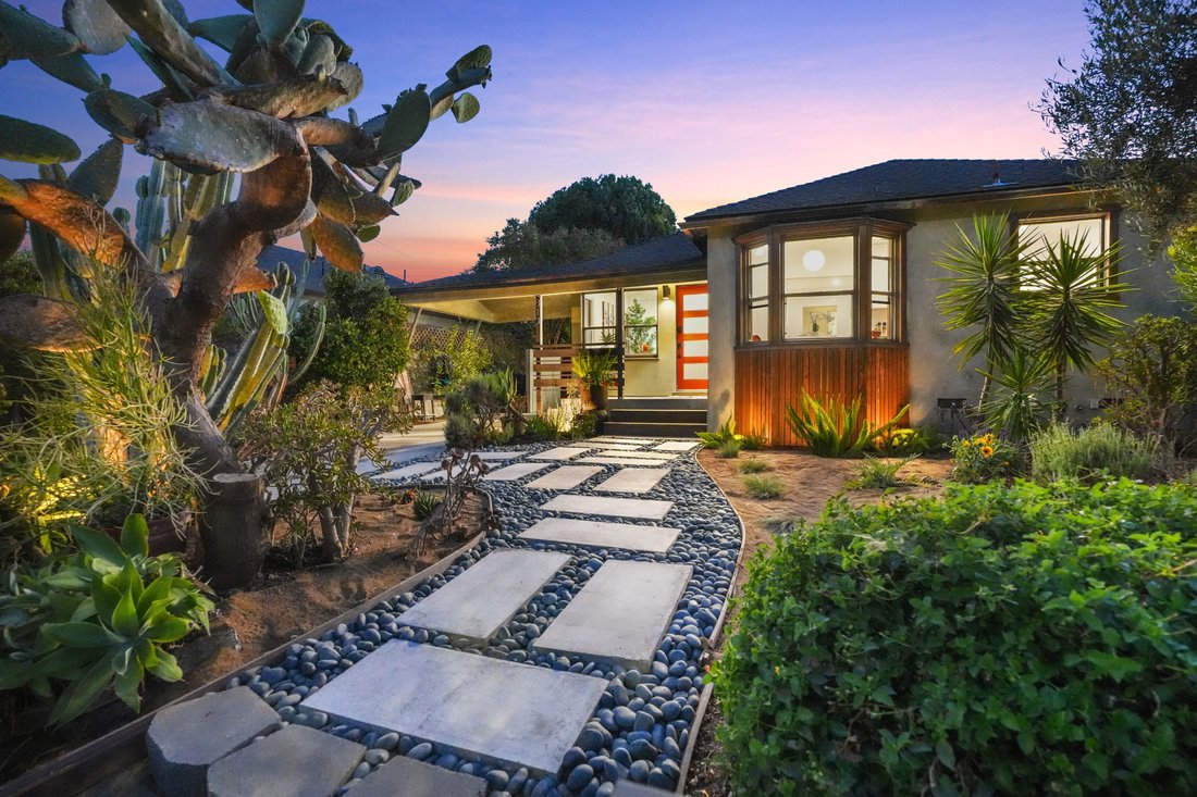 House in Burbank, California, United States 1 - 18529530