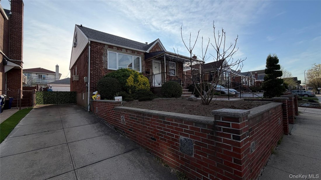 House in New York, New York, United States 4 - 18528643