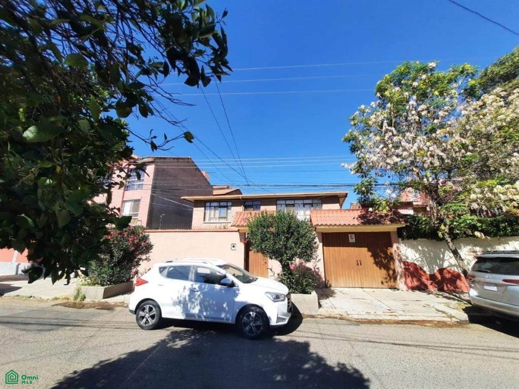 House in Cochabamba, Cochabamba Department, Bolivia 1 - 18149407
