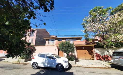 House in Cochabamba, Cochabamba Department, Bolivia 1