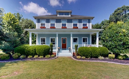 House in Paris, Tennessee, United States 1