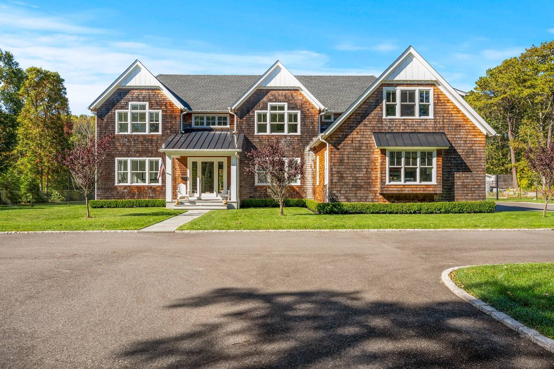House in Quogue, New York, United States 3 - 18528030