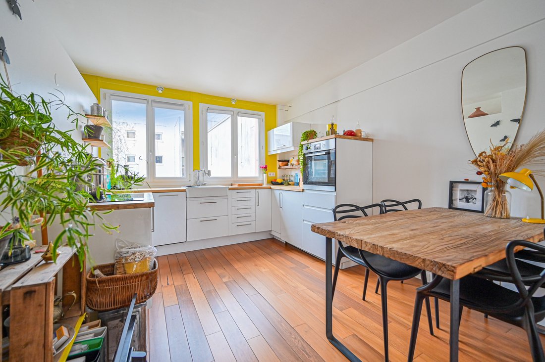 Apartment in Saint Philippe du Roule, Paris 8e Arrondissement, Paris 3 - 16820987