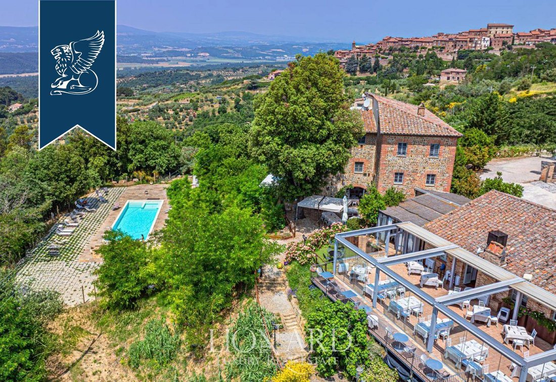 Villa in Città della Pieve, Umbria, Italy 2 - 18529595