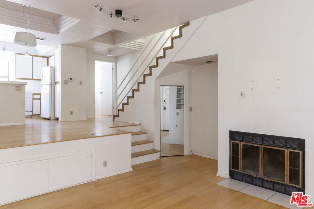 Condo in Los Angeles, California, United States 4 - 18528674