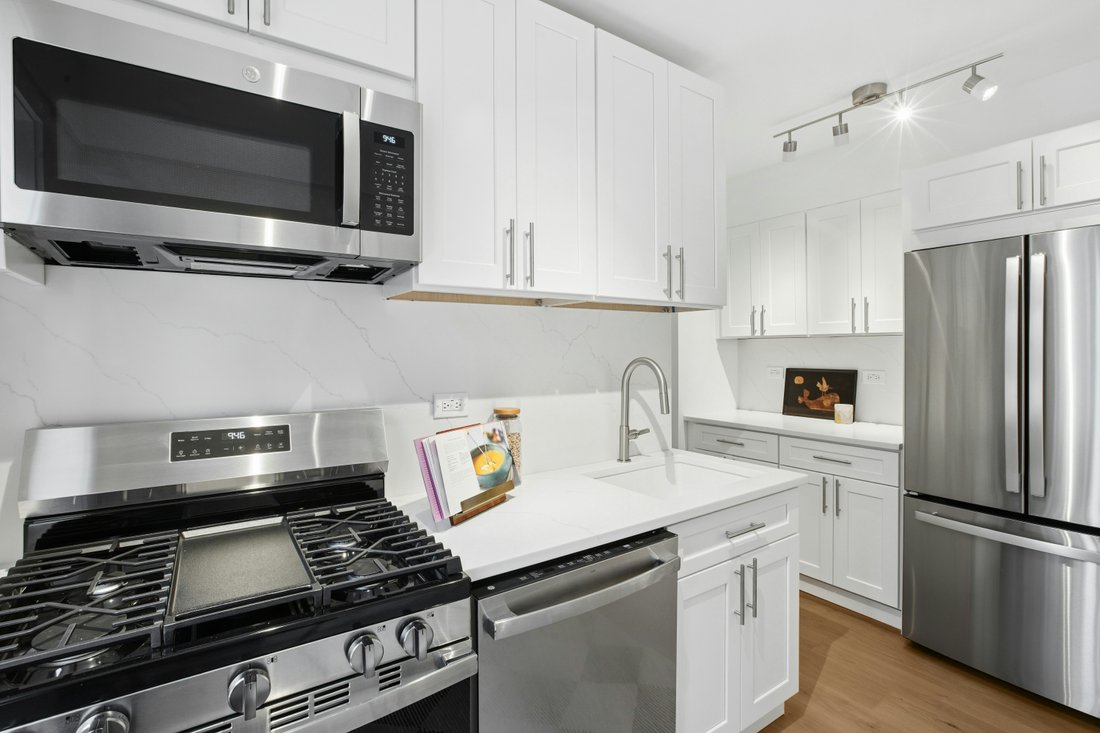 Condo in New York, New York, United States 5 - 18528164