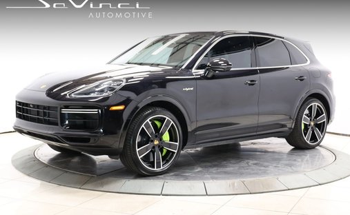 2021 Porsche Cayenne Turbo S E-Hybrid Sport Utility 4D in Jacksonville, FL, United States 1