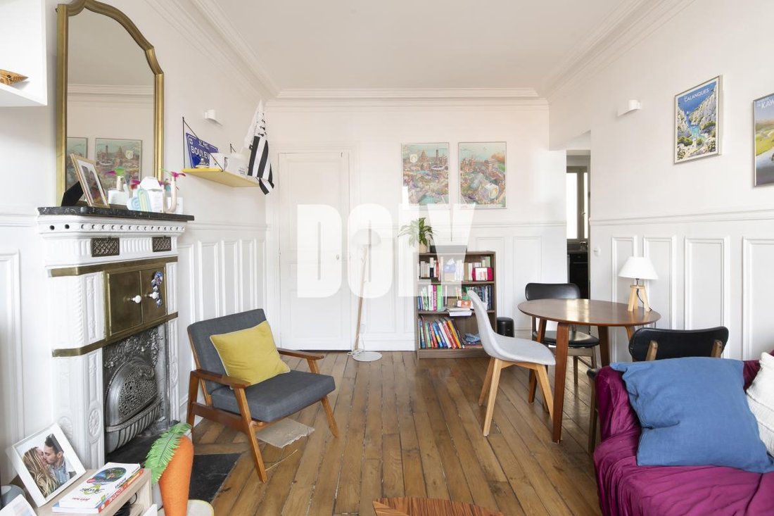 Apartment in Belleville-Saint Maur, Paris 11e Arrondissement, Paris 5 - 18528716