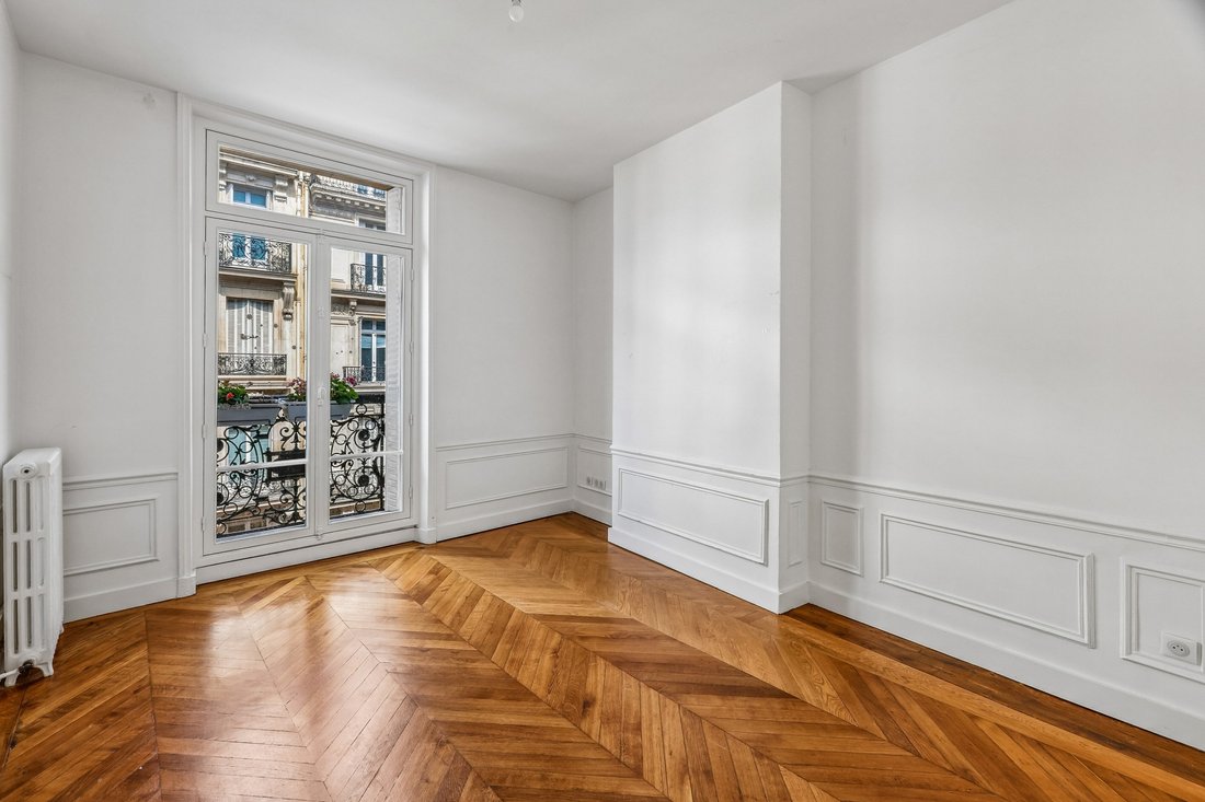 Apartment in Hoche-Friedland, Paris 8e Arrondissement, Paris 3 - 18530054