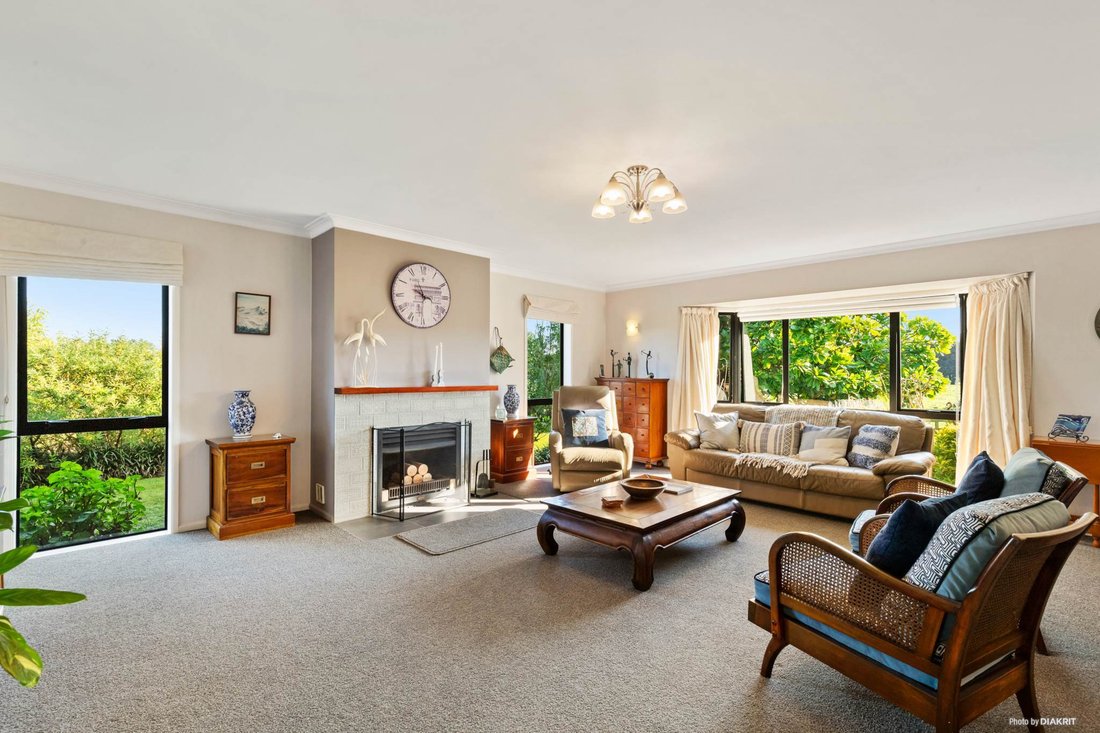 House in Whitford, Auckland, New Zealand 4 - 18487649