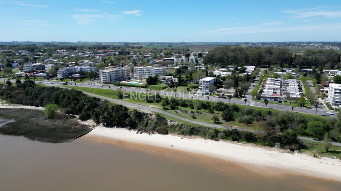 Land in Puerto Platero, Colonia Department, Uruguay 1 - 18526393