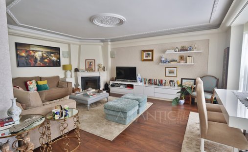 Apartment in Agualva e Mira-Sintra, Lisbon, Portugal 1