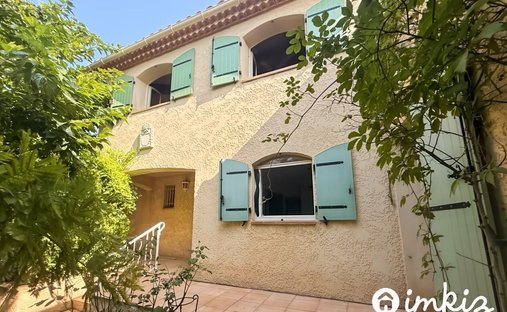 House in Pin Vert, Aubagne, France 1