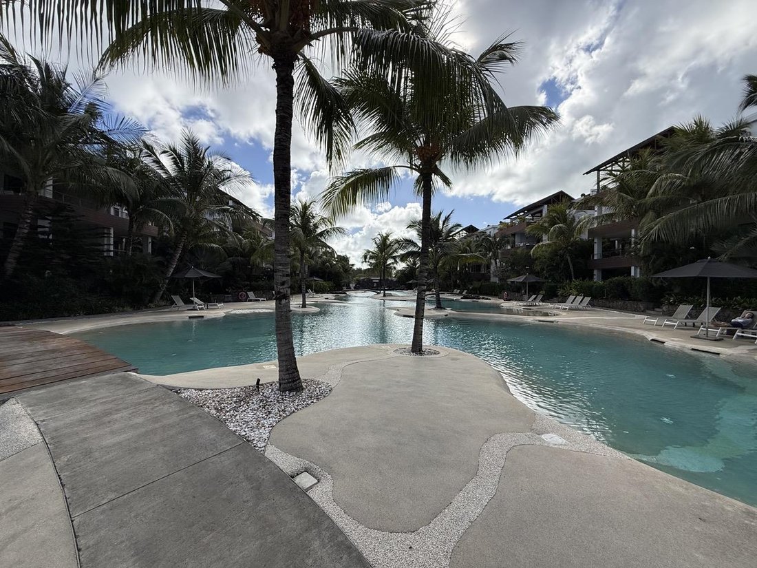 Apartment in Mon Choisy, Pamplemousses District, Mauritius 1 - 18526583