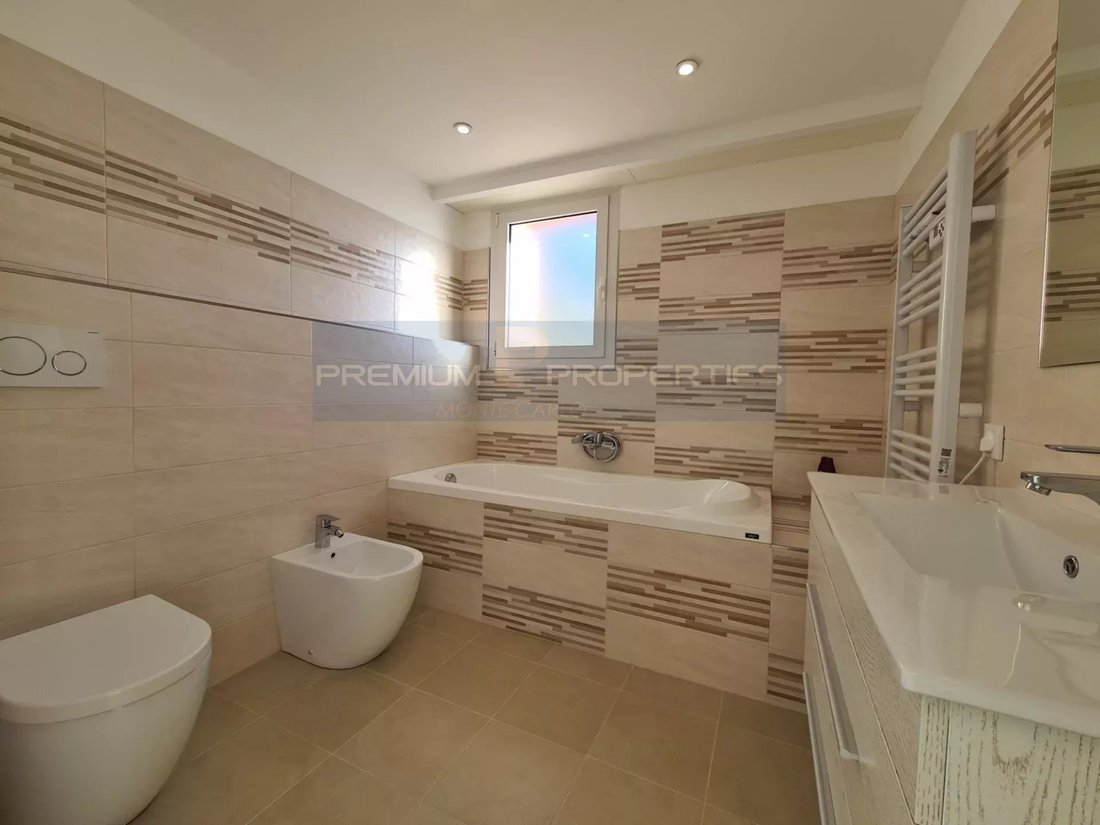 Penthouse in Menton, Provence-Alpes-Côte d'Azur, France 5 - 14501034