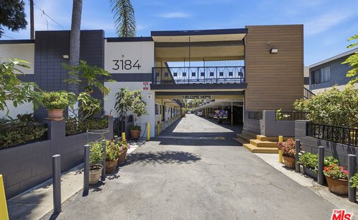 Lynwood, California, United States 1